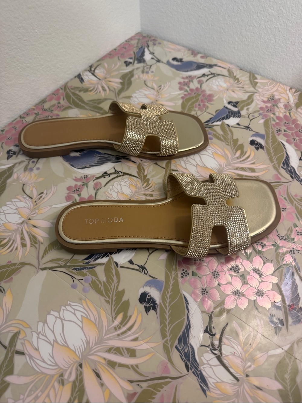 TOP Moda Gold Rhinestone Sandals - Picture 2 of 4